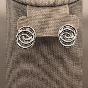 Chic Spiral Silver Clip-on Screw Back Earrings